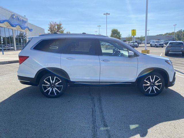 2021 Honda Pilot Touring 8-Passenger