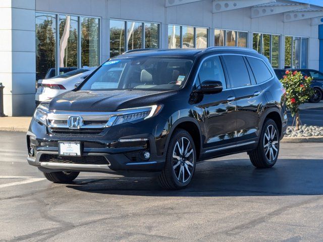 2021 Honda Pilot Touring 8-Passenger