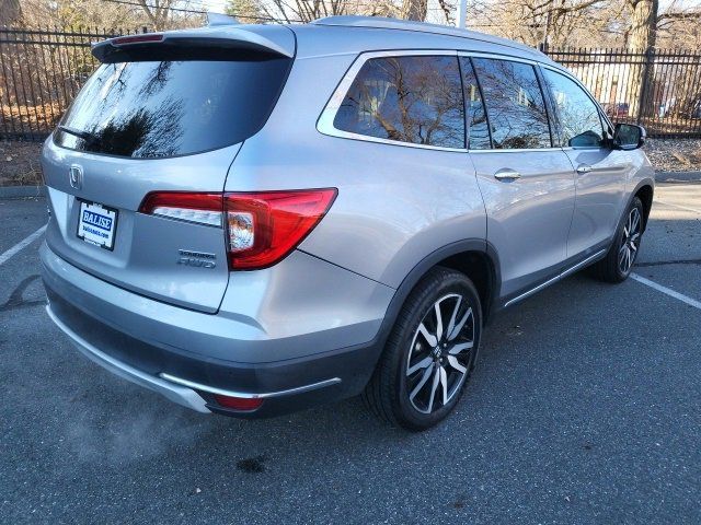 2021 Honda Pilot Touring 8-Passenger