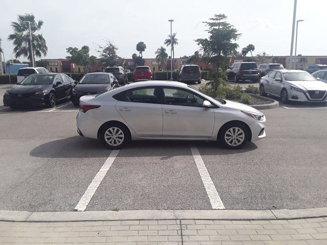 2021 Hyundai Accent SE