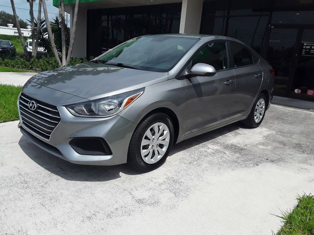 2021 Hyundai Accent SE