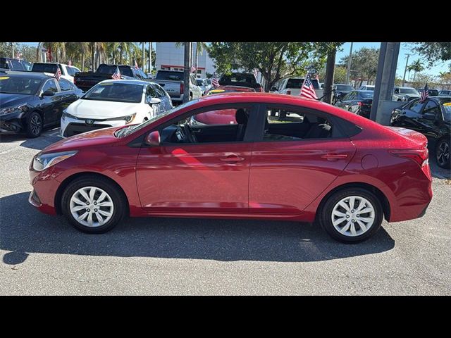 2021 Hyundai Accent SE