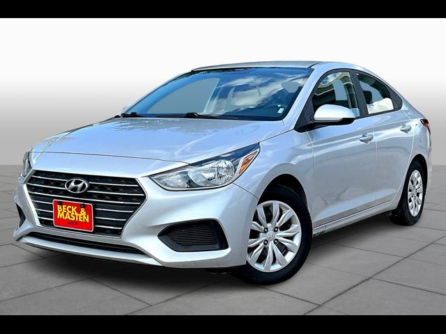 2021 Hyundai Accent SE