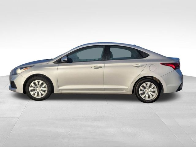 2021 Hyundai Accent SE