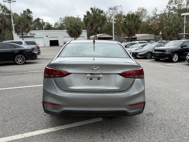 2021 Hyundai Accent SE