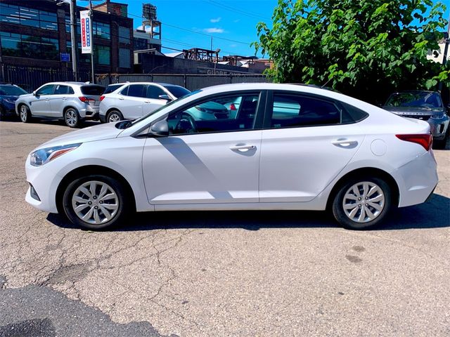 2021 Hyundai Accent SE