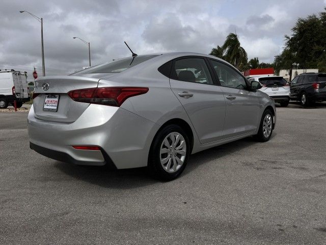 2021 Hyundai Accent SE