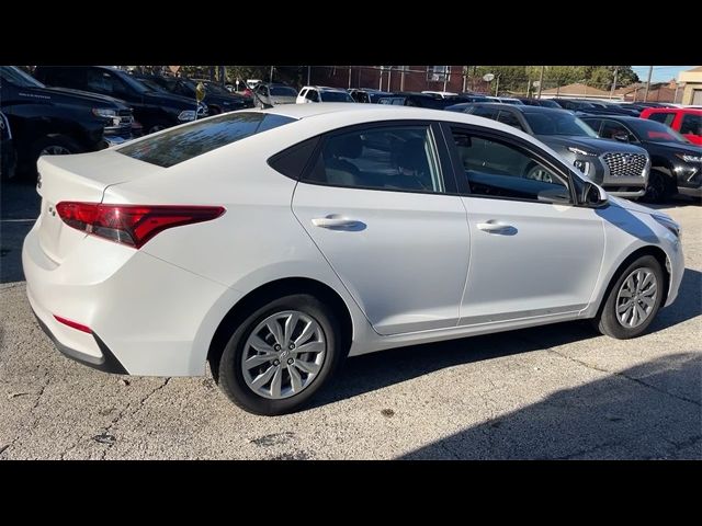 2021 Hyundai Accent SE