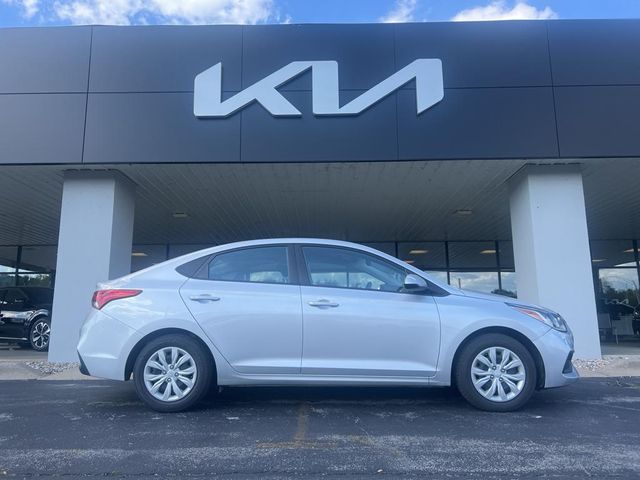 2021 Hyundai Accent SE