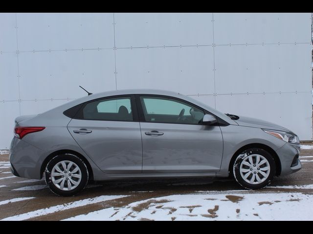 2021 Hyundai Accent SE