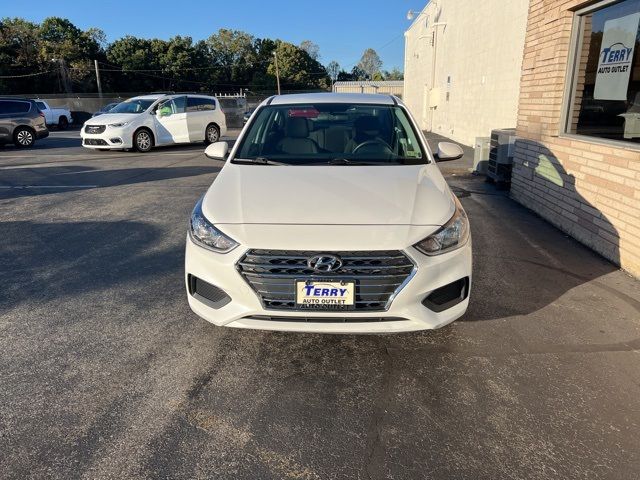 2021 Hyundai Accent SE