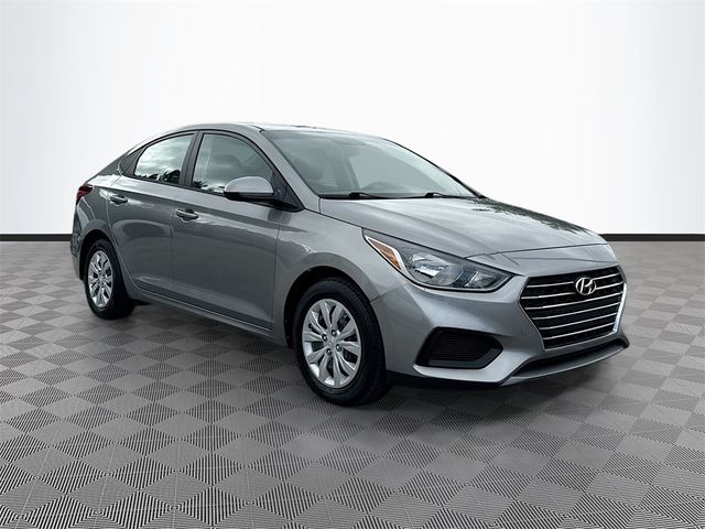 2021 Hyundai Accent SE