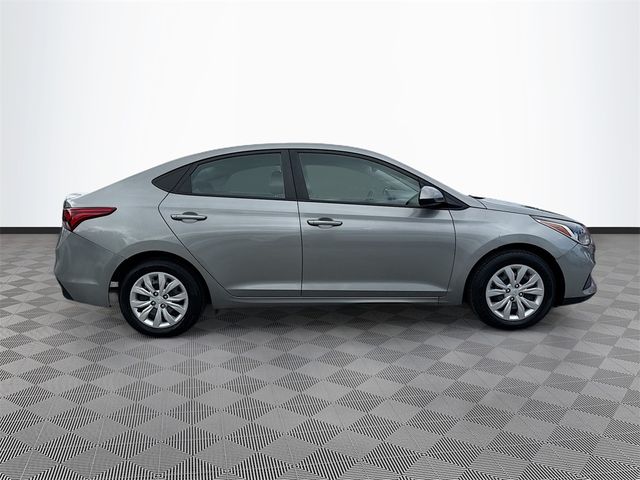 2021 Hyundai Accent SE