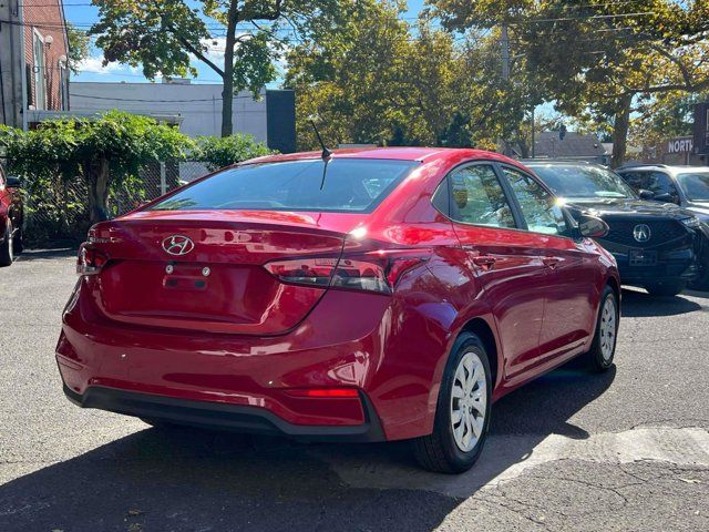 2021 Hyundai Accent SE