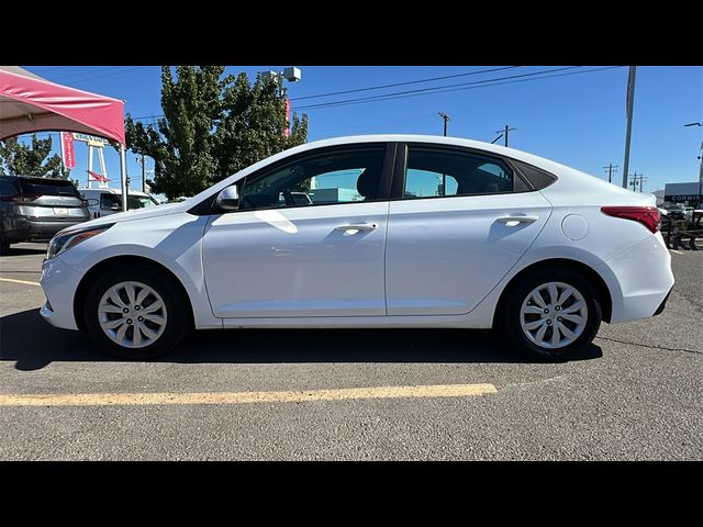 2021 Hyundai Accent SE