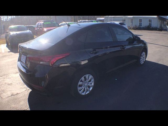 2021 Hyundai Accent SE