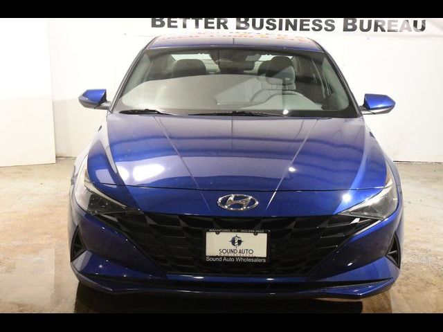 2021 Hyundai Elantra SE