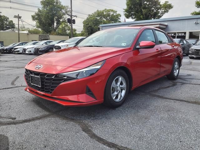 2021 Hyundai Elantra SE