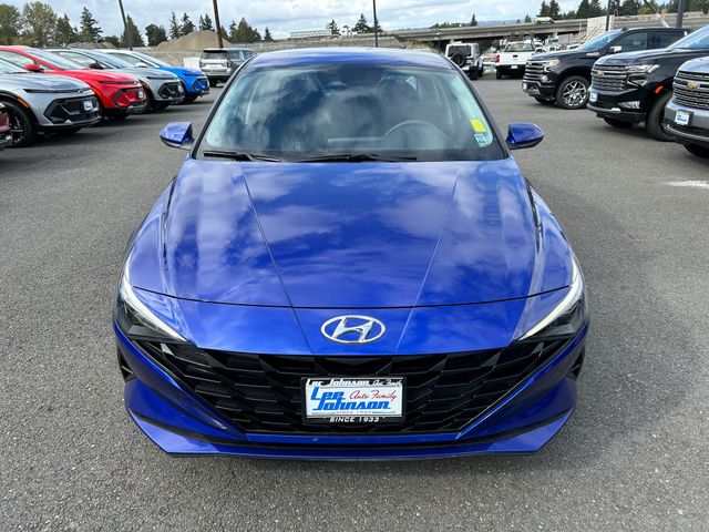 2021 Hyundai Elantra SE