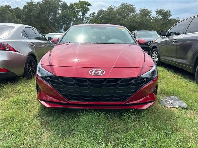 2021 Hyundai Elantra Hybrid Blue