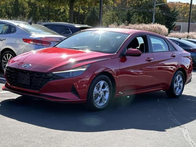 2021 Hyundai Elantra SE