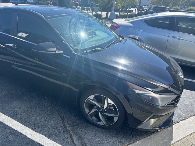 2021 Hyundai Elantra Limited