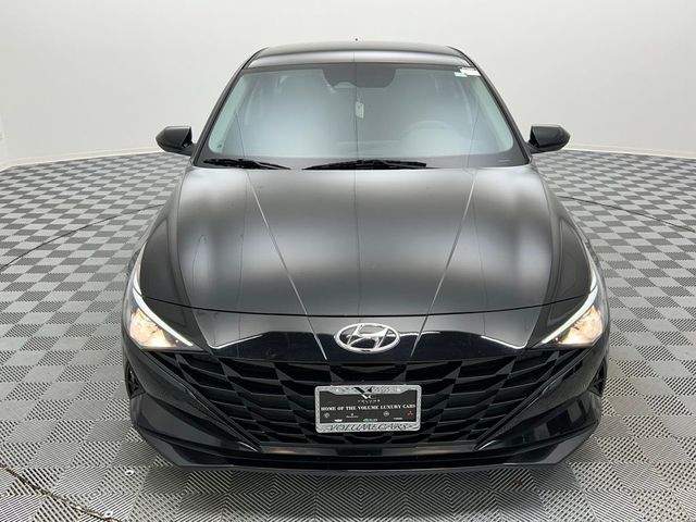 2021 Hyundai Elantra SE