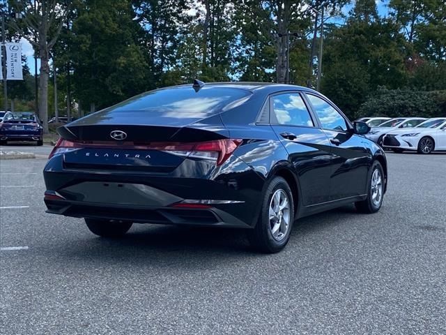 2021 Hyundai Elantra SE