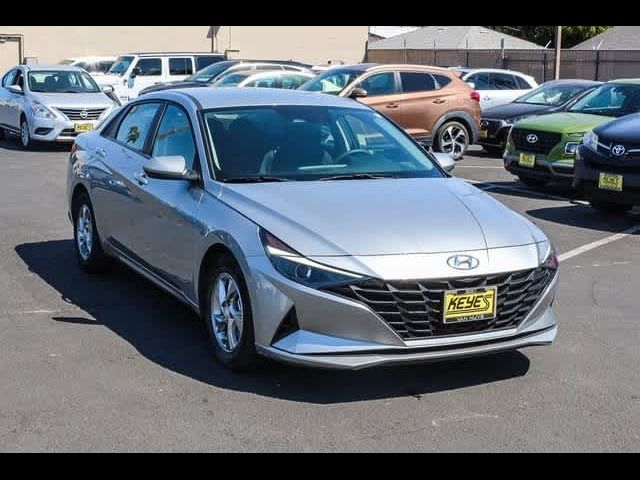 2021 Hyundai Elantra SE