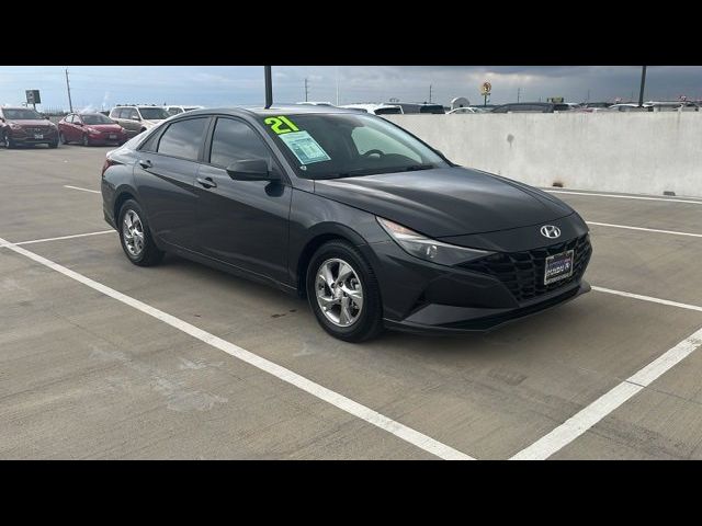 2021 Hyundai Elantra SE