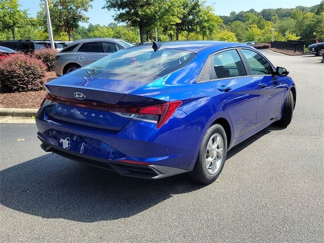 2021 Hyundai Elantra SE