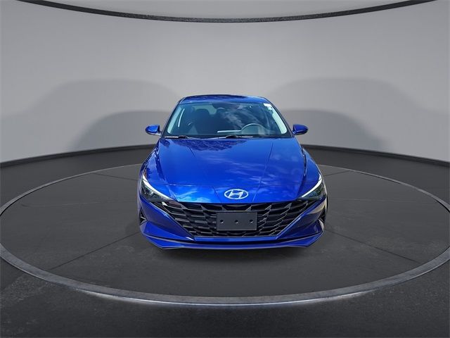 2021 Hyundai Elantra SE