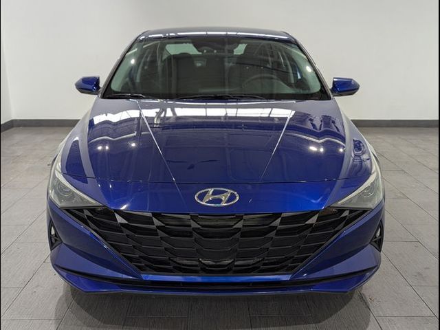 2021 Hyundai Elantra SE