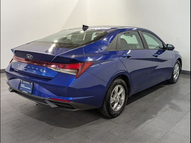 2021 Hyundai Elantra SE