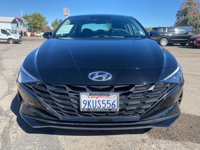 2021 Hyundai Elantra SE