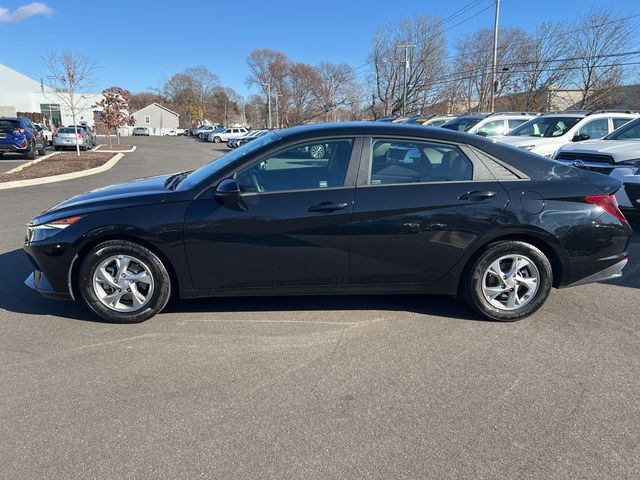 2021 Hyundai Elantra SE