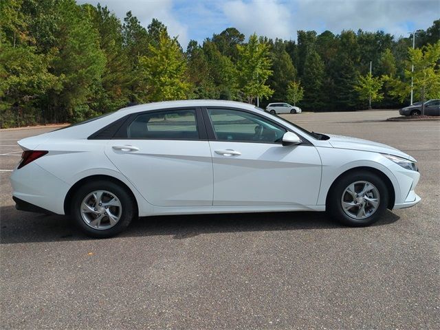 2021 Hyundai Elantra SE