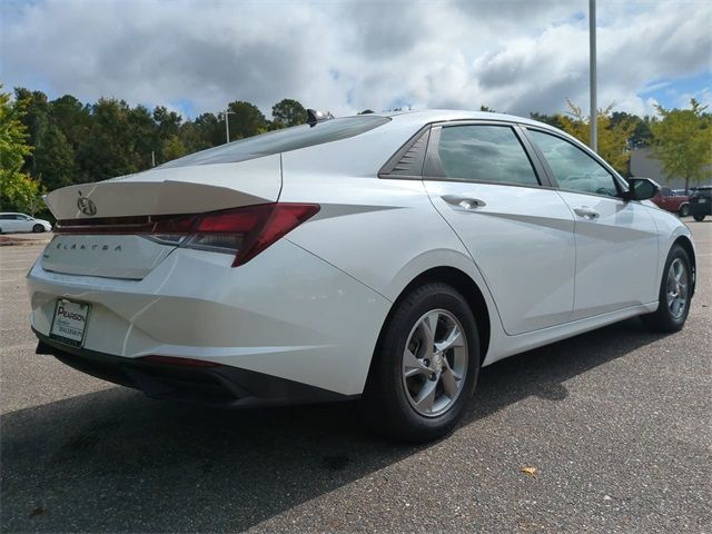 2021 Hyundai Elantra SE