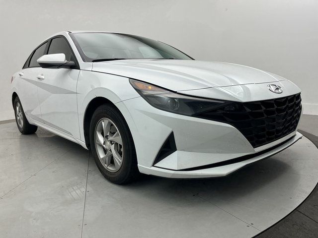 2021 Hyundai Elantra SE