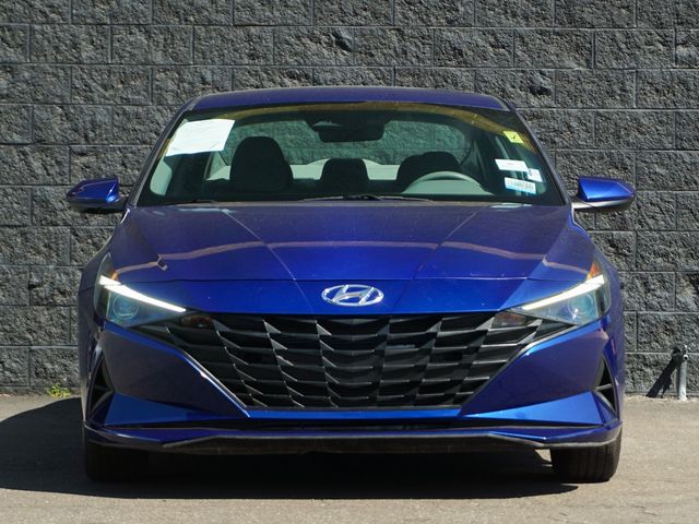 2021 Hyundai Elantra SE