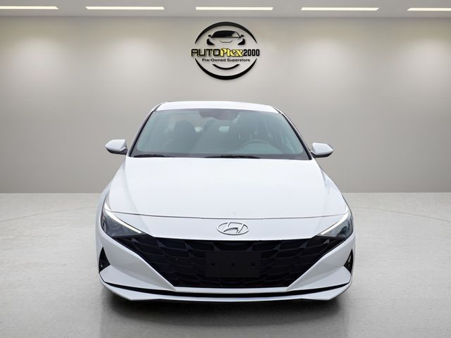 2021 Hyundai Elantra SE