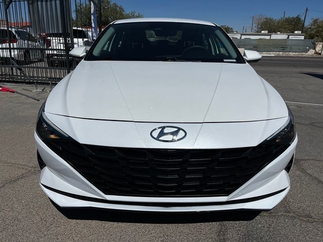 2021 Hyundai Elantra SE