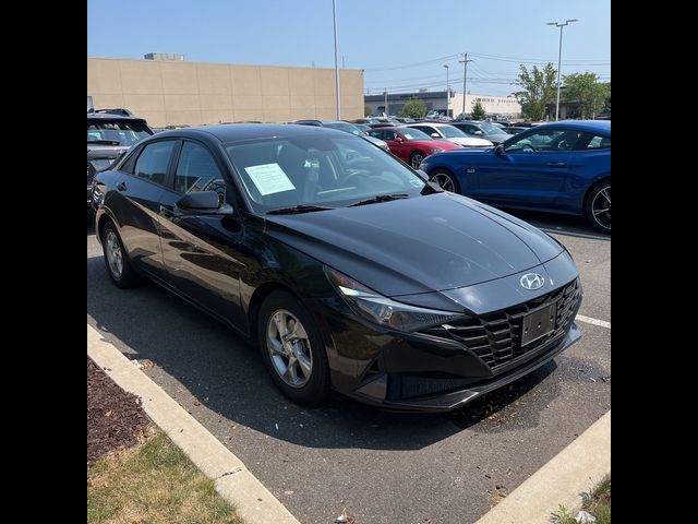 2021 Hyundai Elantra SE