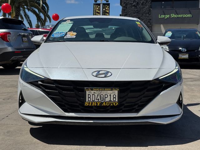 2021 Hyundai Elantra SE