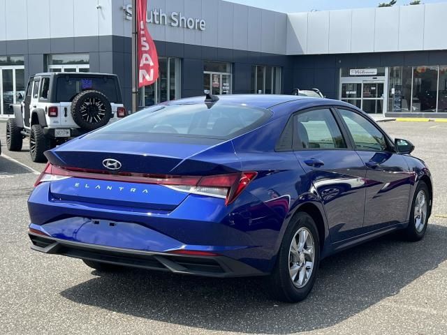 2021 Hyundai Elantra SE