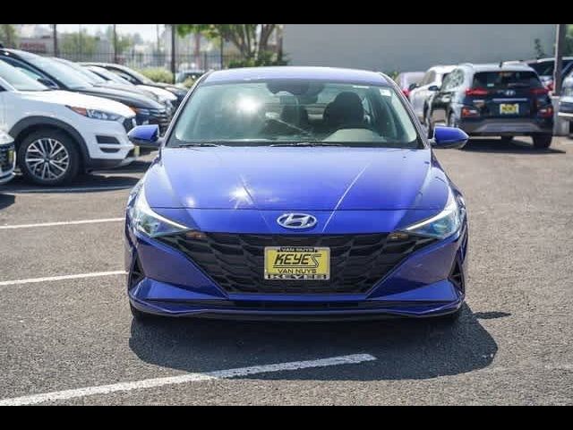 2021 Hyundai Elantra SE