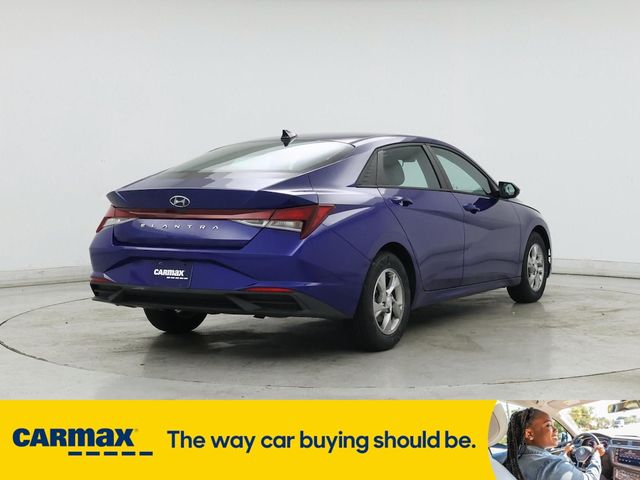 2021 Hyundai Elantra SE