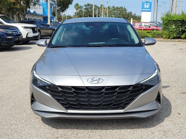 2021 Hyundai Elantra SE