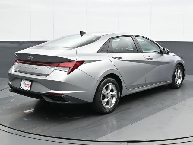 2021 Hyundai Elantra SE