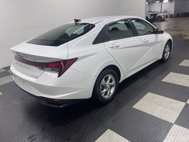 2021 Hyundai Elantra SE